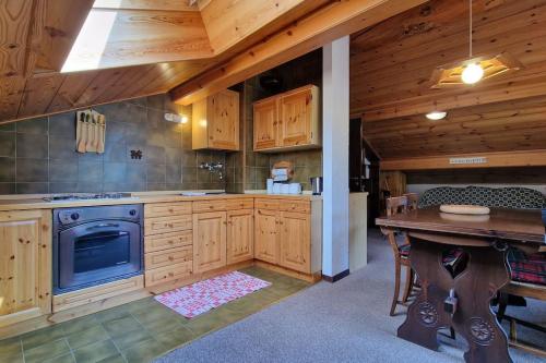 Le Grenier du Géant - Apartment - Courmayeur