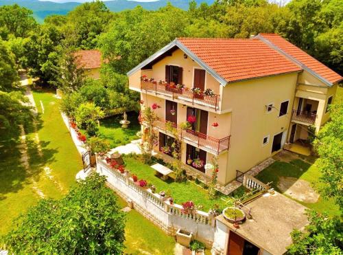 Apartman ANA - Apartment - Vrlika