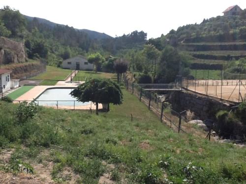 Cozy Family Home in Amazing Mountain with piano in Ansiães