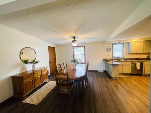 Tampilan eksterior, Rye Beach Family Cottage in Huron (OH)