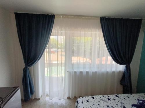 Double Room image 1