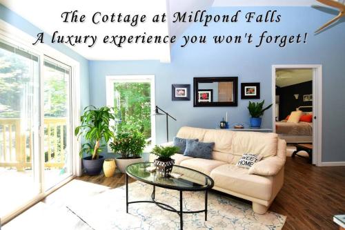 Luxury Cottage at Millpond Falls