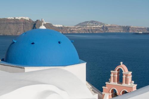 Evmenia Luxury Cave Villa - image 12