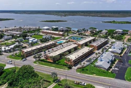 Pelican Inlet C222 in St. Augustine, USA