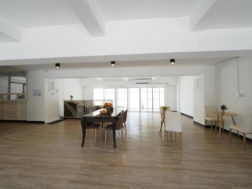 Lobby, RoomQuest IT Square Don Mueang Airport near Wat Lak Si