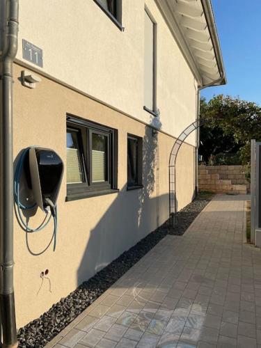 Kasa Klemm - helle und zentral gelegene Wohnung in เบรตเทิน