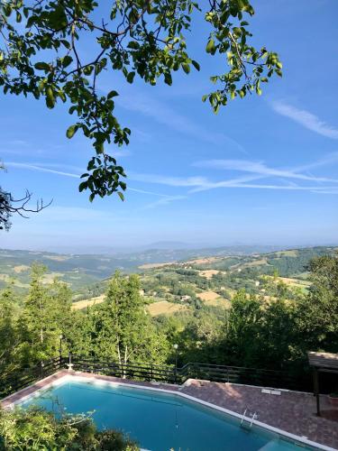 Agriturismo Tra Le Colline