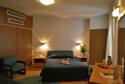 Iniohos Hotel in Athen