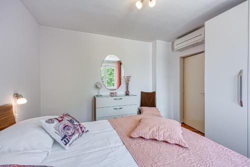 Apartment Mirjana - image 3
