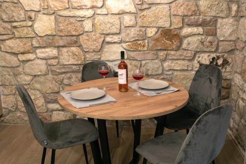 Michelangelo suites and apartments in Ammoudia