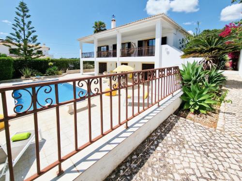 ทัศนียภาพ, Villa Ninho do Mocho in ปอติเมา