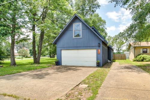 Charming Lakefront Oasis in Hot Springs, Arkansas!