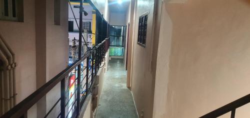 Hallima Service Apartments Non Ac Homestay low Budget