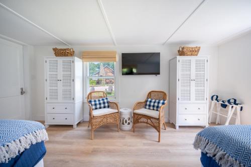 478383713 Marina Bay Cottages