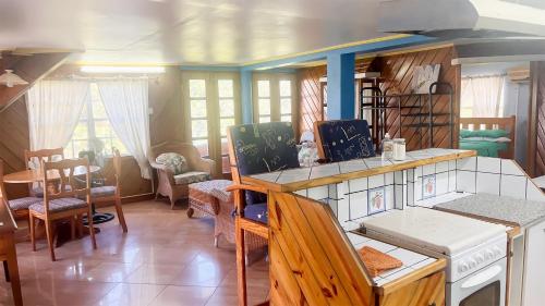 Coco Mango Suites in Portsmouth