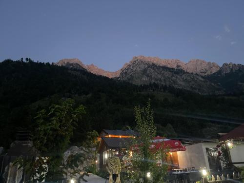BUJTINA IZET SELIMAj in Valbonë