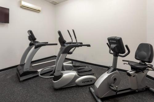 Grandstay Apple Valley - image 2