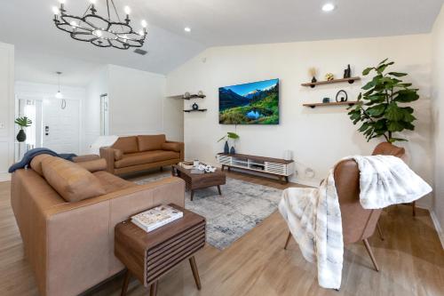 New Regal Manor Paradise Dreamy Heated Pool Spa in Royal Palm Beach (FL)