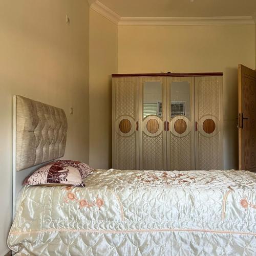 Ajloun Rest House in อัญลูน