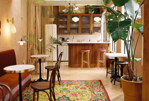 Hotel No-Vacancy near Sprint Center