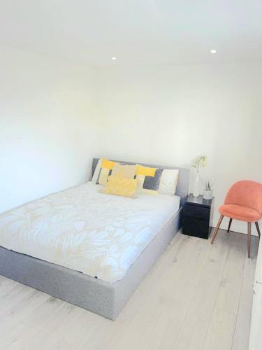 Modern 2 Bedroom Flat With Garden LONDON - Apartment - Northolt