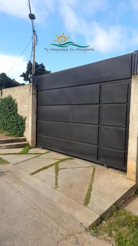 Posada Villa Mayo Apartamento7 familiar a 5 Min de Playa Parguito in El Hato