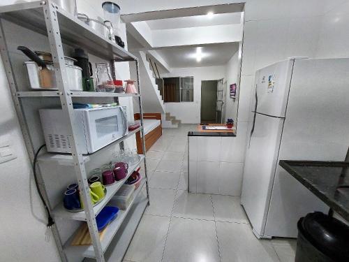 keuken, Casa completa e aconchegante em Ribeirão das Neves (Casa completa e aconchegante em Ribeirao das Neves) in Ribeirao Das Neves