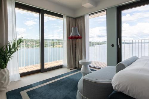 Suite with Sea View