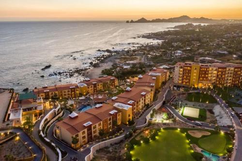 Relaxing 2 Bedroom Family Suite at Cabo San Lucas