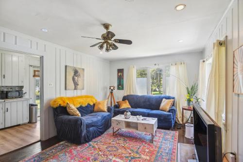 Cozy Massachusetts Escape with Patio, Near Beaches! in Fairhaven, USA