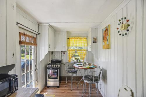 Cozy Massachusetts Escape with Patio, Near Beaches! in Fairhaven, USA