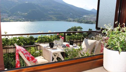 Serenity Escapes - Caldonazzo Lake