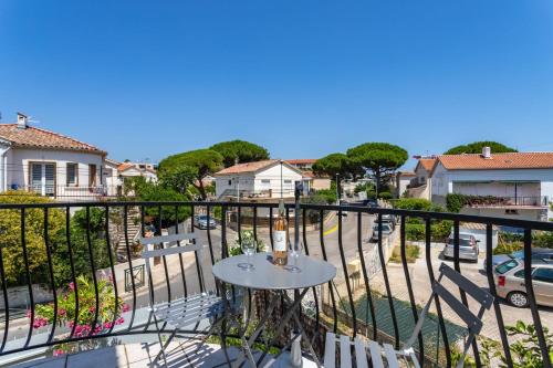 Splendid air-conditioned 1 bedroom apartment with balcony - Dodo et Tartine - Location saisonnière - Hyères