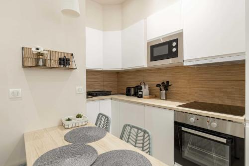 Cozy renovated apartment - 1BR4p - Hyper Center - Location saisonnière - Antibes