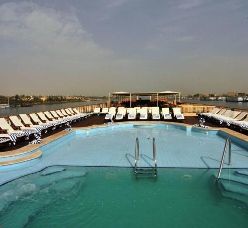 Nile Cruise 3 nights from Aswoan Monday &Wednesday & Friday