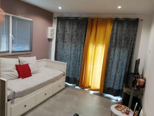 Cosy Studio near Paris/Disney/Airports - Location saisonnière - Noisy-le-Sec