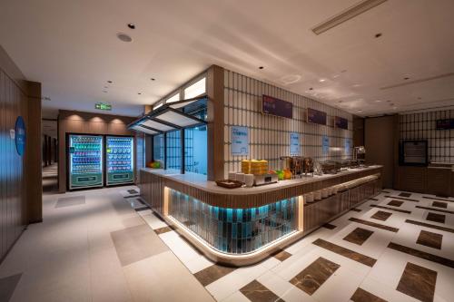 Holiday Inn Express Shanghai Pujiang Lianhang Road, an IHG Hotel