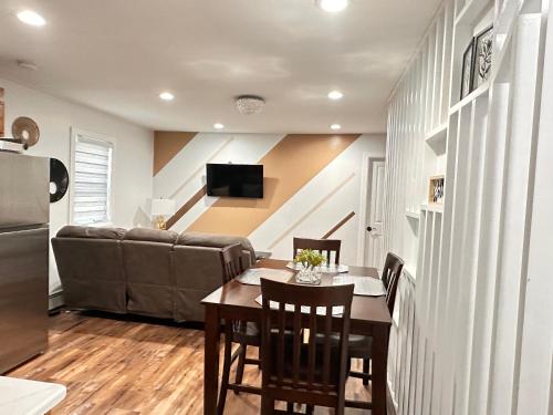 Serene Escape Leave Worries Behind in Wilkes-Barre, USA
