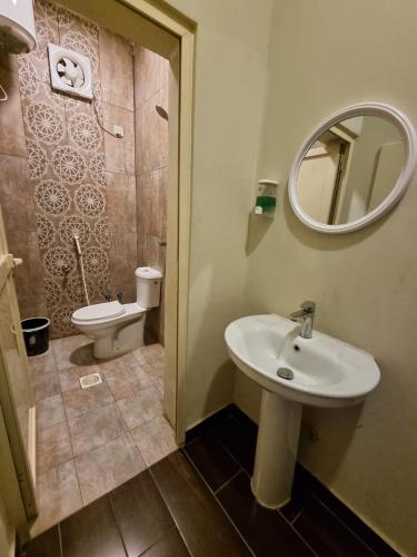 Valley Villa - image 2