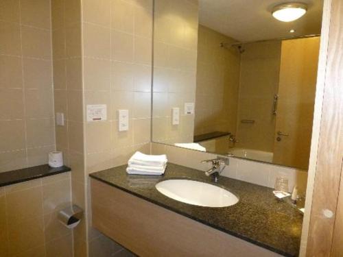 Green Isle Hotel Dublin - image 11