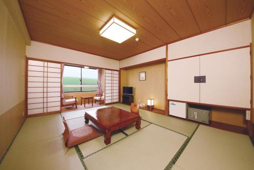 Japanese-Style Room