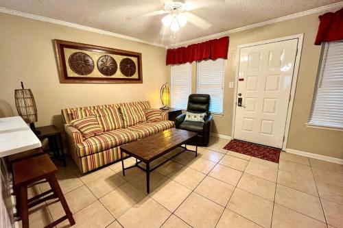 Sea Breeze 211 condo - image 10