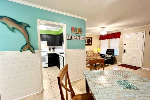 Sea Breeze 211 condo