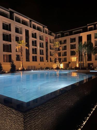 SUNNY STUDIO AZUR SUNNY STUDIO AZUR