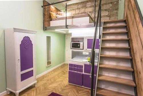 Economy Holló Apartments - image 7