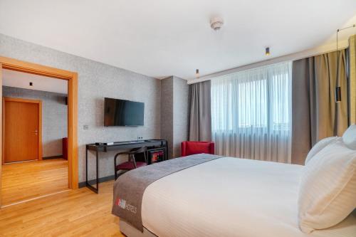 478505072 İbos Hotels Izmir