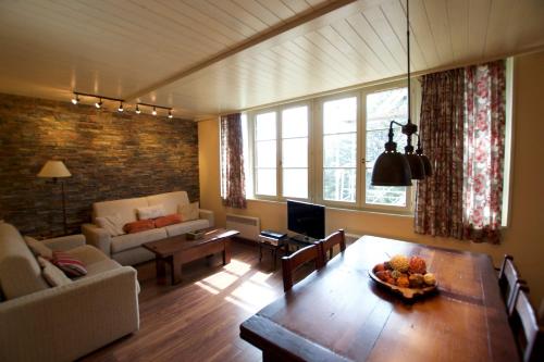 Apartamento con jardín - Montana Park - Apartment - Enveitg