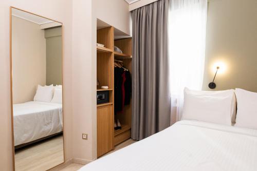 Acropolis View Hotel, Athens (photo 2)