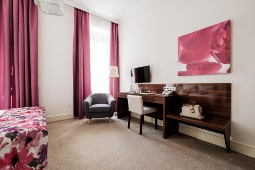Adele Boutique Hotel - image 14