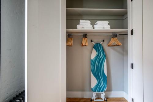 SoHo 2BR w Balcony WD nr WF NYC-1190 in New York, USA